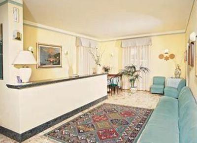 фото отеля Delfino Hotel Camerota
