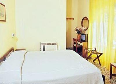 фото отеля Delfino Hotel Camerota