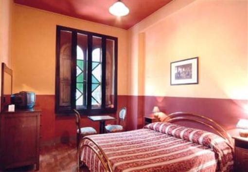 фото отеля Hotel Europa Perugia