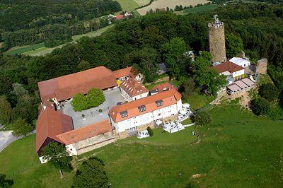 фото отеля Burg Staufeneck Hotel Salach