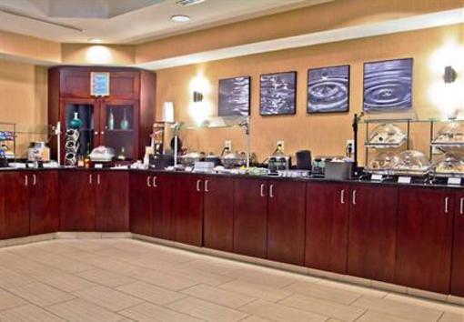 фото отеля SpringHill Suites Charlotte Airport