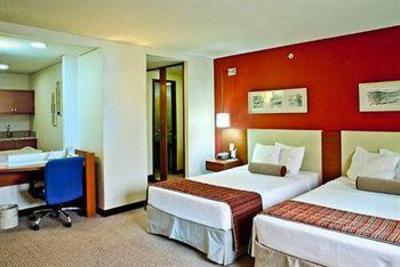 фото отеля Comfort Suites Brasilia