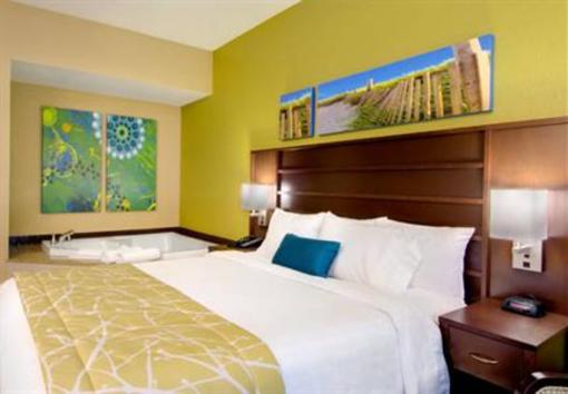 фото отеля Courtyard by Marriott Wilmington-Wrightsville Beach