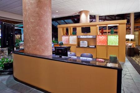 фото отеля Crowne Plaza Hotel Atlanta - Ravinia (Perimeter Center)