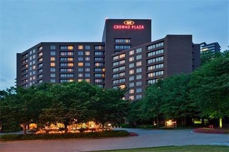 фото отеля Crowne Plaza Hotel Atlanta - Ravinia (Perimeter Center)