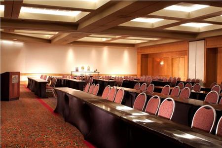 фото отеля Crowne Plaza Hotel Atlanta - Ravinia (Perimeter Center)