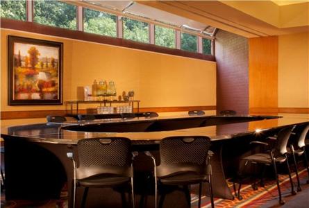 фото отеля Crowne Plaza Hotel Atlanta - Ravinia (Perimeter Center)