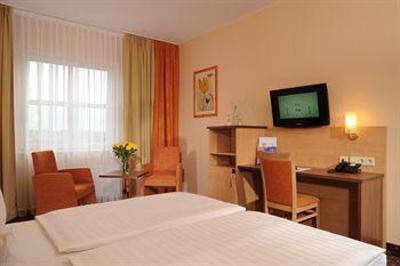 фото отеля ECONTEL HOTEL Berlin Charlottenburg
