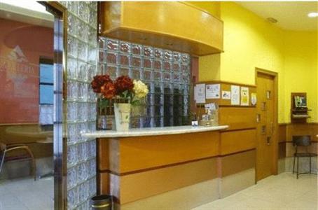 фото отеля Hotel De la Villa Arga Aviles