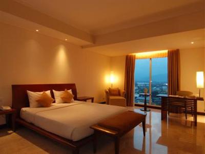 фото отеля Grand Surya Hotel Kediri