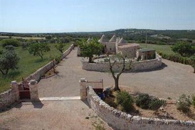фото отеля Trulli il Castagno Hotel Martina Franca