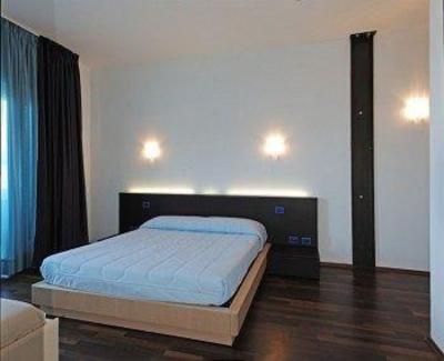 фото отеля Hotel Medi