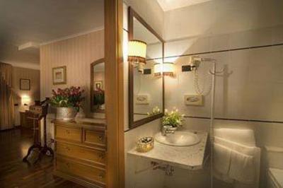 фото отеля Park Hotel Latina