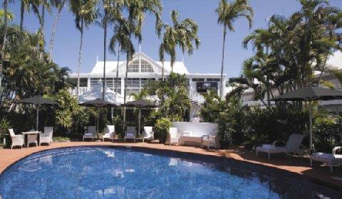 фото отеля The Hotel Cairns