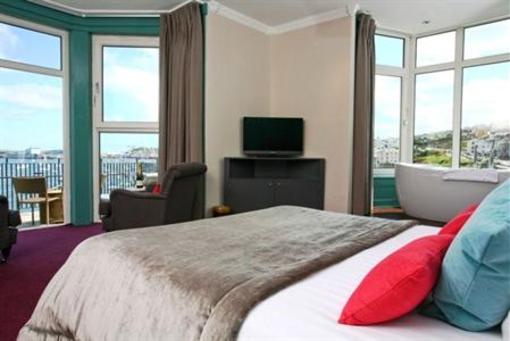 фото отеля Greenbank Hotel