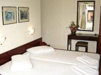 Adams Hotel