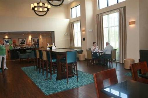 фото отеля Hampton Inn & Suites Baton Rouge/Port Allen