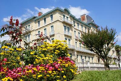фото отеля Hotel Du Parc Salies-de-Bearn