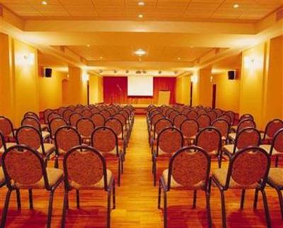 фото отеля Hotel Du Parc Salies-de-Bearn