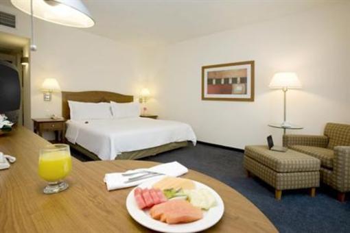 фото отеля Fiesta Inn San Luis Potosi Oriente