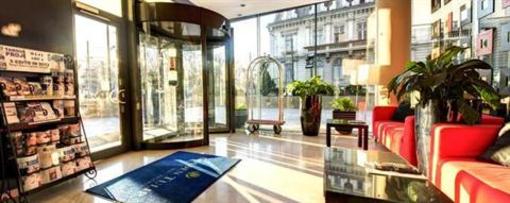 фото отеля Golden Tulip Victoria - Bucharest