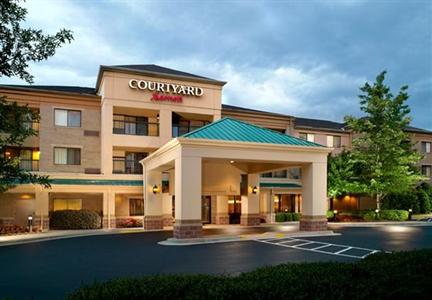 фото отеля Courtyard by Marriott Atlanta Alpharetta