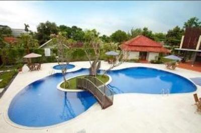 фото отеля LPP Garden Hotel