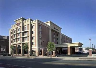 фото отеля Hampton Inn Schenectady