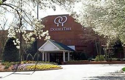 фото отеля Doubletree Guest Suites Charlotte / SouthPark