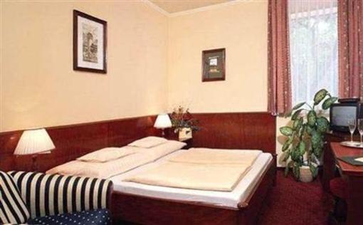 фото отеля Golden Ball Club Hotel & Wellness Gyor
