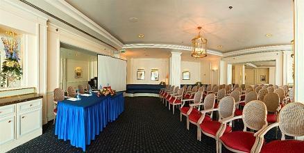 фото отеля Iris Congress Hotel Moscow