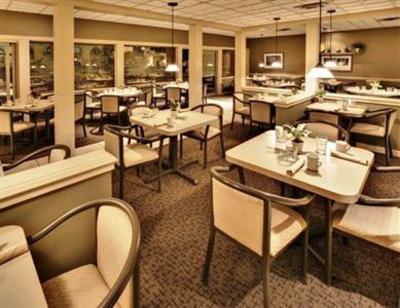 фото отеля Holiday Inn Grand Island-Midtown