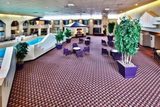 фото отеля Holiday Inn Grand Island-Midtown