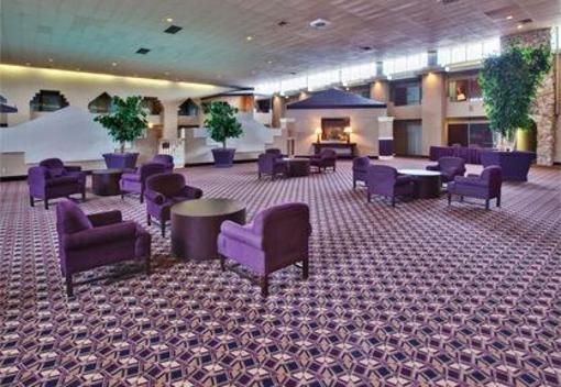 фото отеля Holiday Inn Grand Island-Midtown