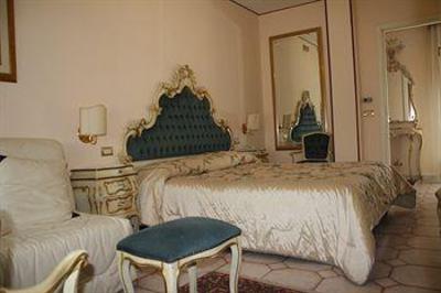 фото отеля Albergo Villa Serena Hotel Venice