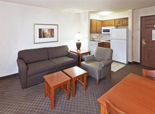 фото отеля Staybridge Suites Woodland Hills Tulsa