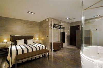 фото отеля Hostal Los Girasoles