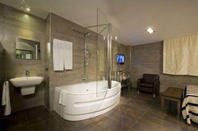 фото отеля Hostal Los Girasoles