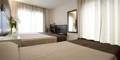 фото отеля Hostal Los Girasoles