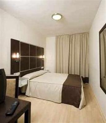 фото отеля Hostal Los Girasoles