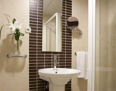 фото отеля Hostal Los Girasoles
