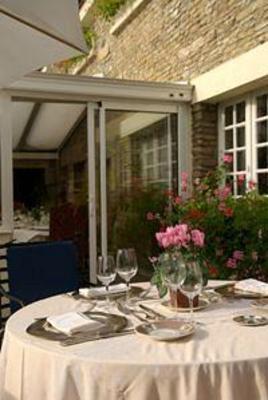 фото отеля Le Manoir D'hastings Hotel La Pommeraie Benouville