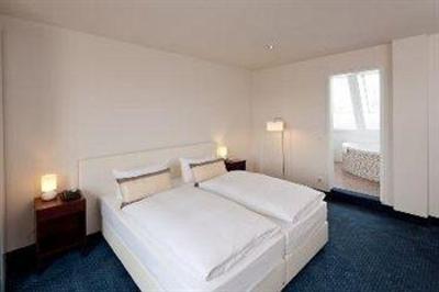 фото отеля Grand City Hotel Berlin Mitte