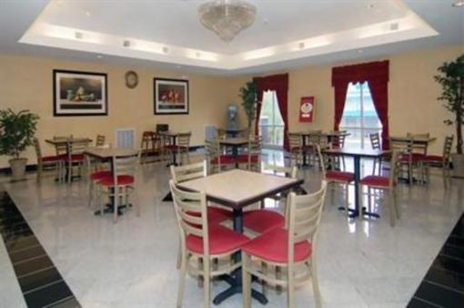 фото отеля Comfort Suites- Kings Island