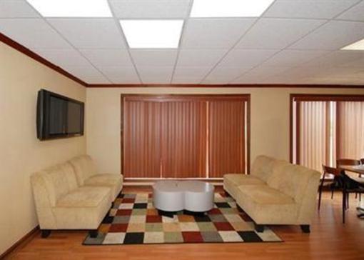 фото отеля Comfort Suites- Kings Island