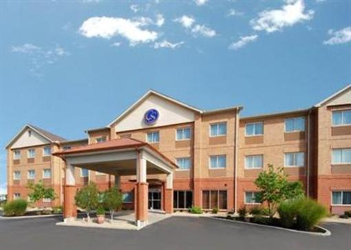 фото отеля Comfort Suites- Kings Island