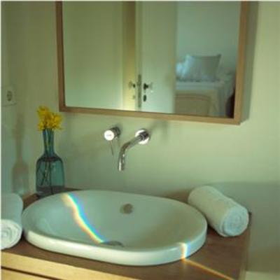 фото отеля Kamaroti Suites Hotel