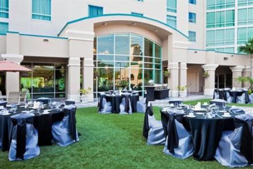 фото отеля Crowne Plaza Orlando Universal