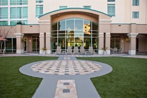 фото отеля Crowne Plaza Orlando Universal
