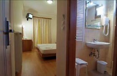 фото отеля Hotel Tholos